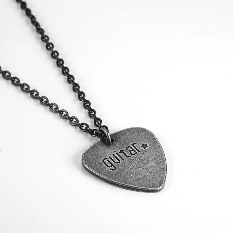 New Heart Shaped Guitar Pick Pendant Necklace Men\'s Women\'s Necklace Metal Sliding Pendant Accessories Jewelry Guitar Pick Gift