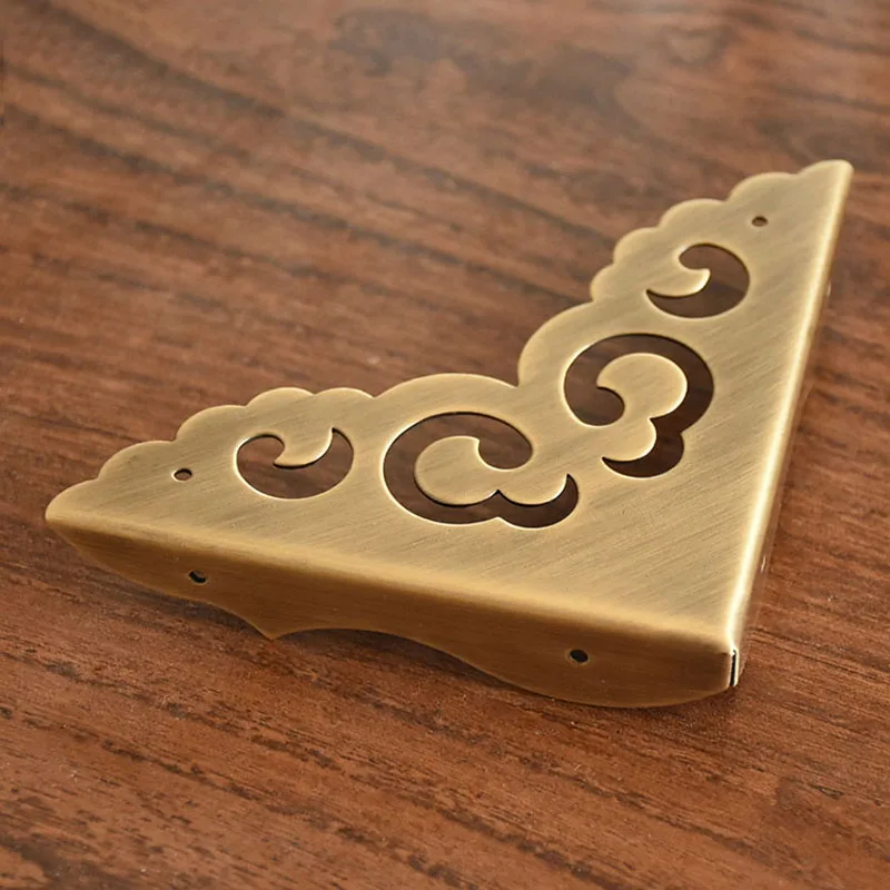 4pcs Antique Chinese Brass Corner Bracket Furniture Desk Cabinet Jewelry Box Wooden Case Decorative Hardware Part