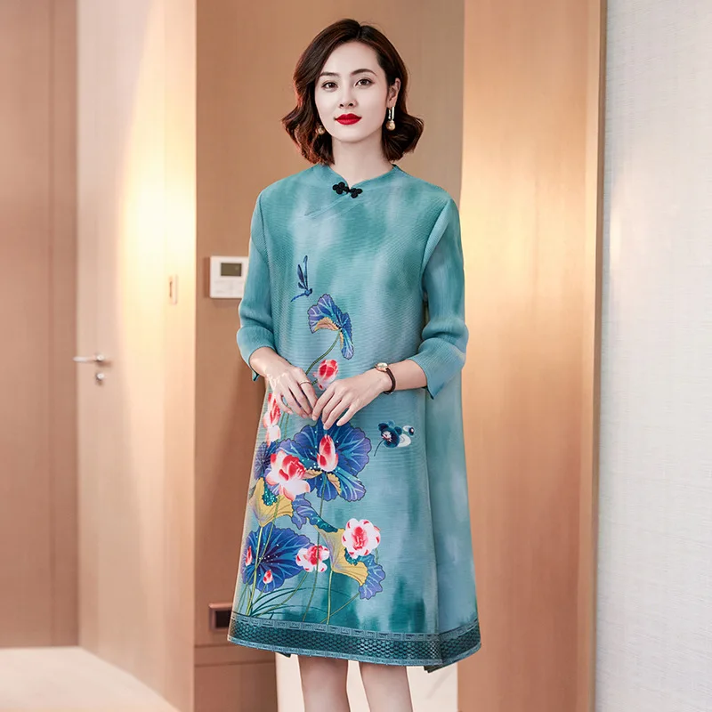 

2021 Summer Pleated Commuter Style One Button Lotus Color Printed Dress