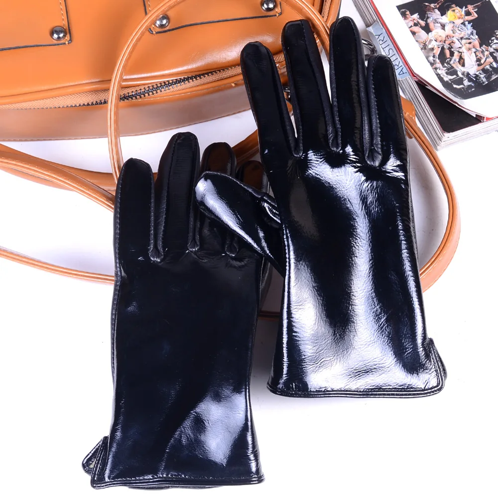 Women\'s Ladies Real Patent Leather Shiny Black Woolen Lining Winter Warm Touch Screen Short Gloves