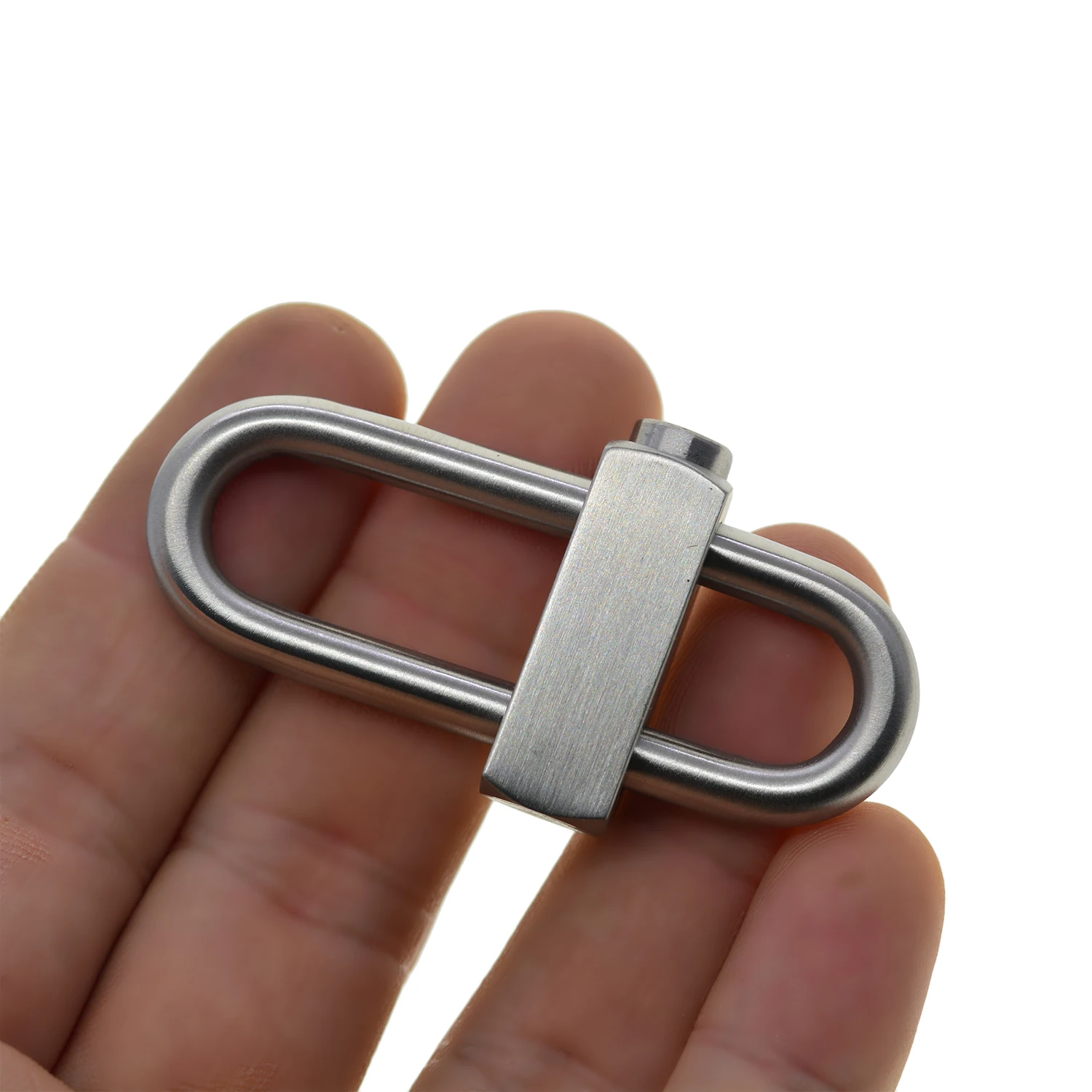 Super strong Heavy duty Matte brushed stainless steel Oval slide Locking snap lock Carabiner keychains FOB EDC Lanyard DIY