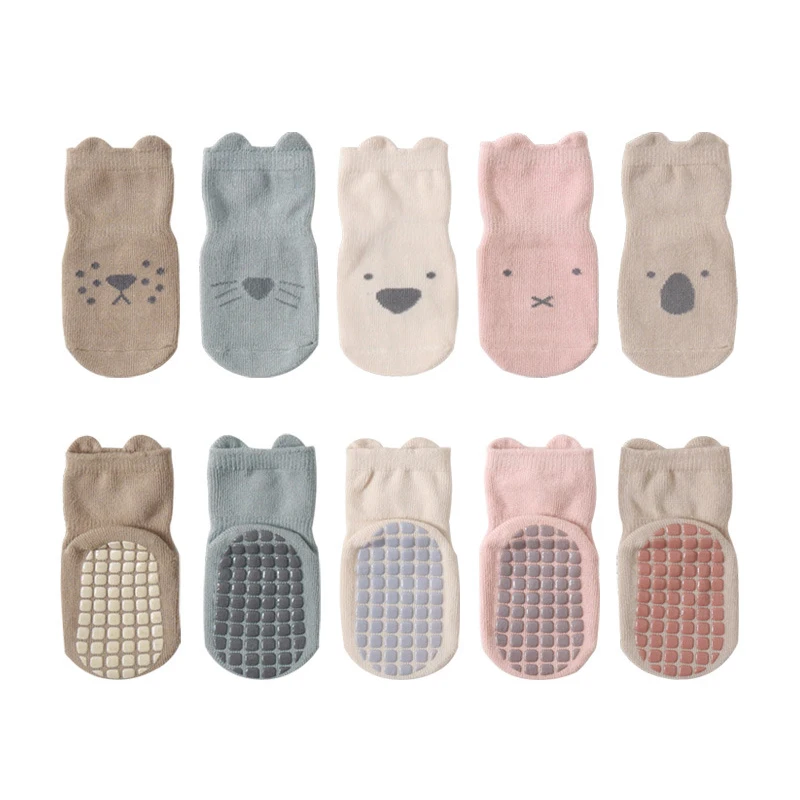 

Autumn Winter Baby Socks Children Floor Socks Combed Cotton Baby Non-Slip Toddler Socks Newborn Cartoon Cotton Socks