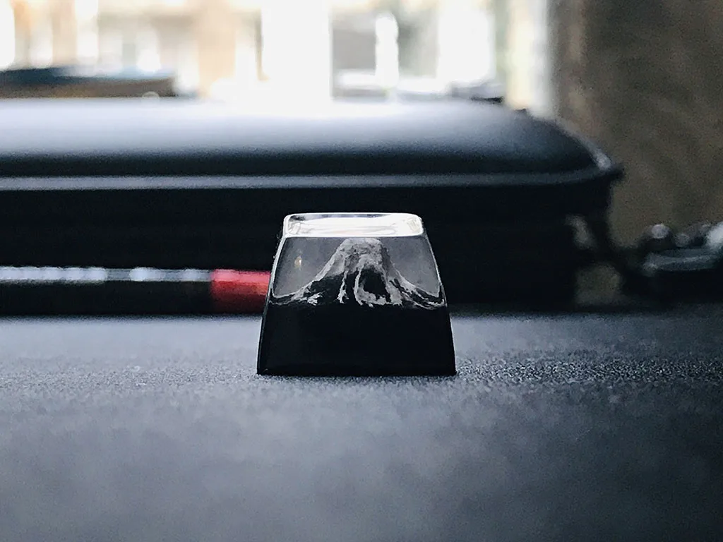 1pc handmade customized SA profile resin key cap for MX switches mechanical keyboard creative resin keycap for Mount Fuji