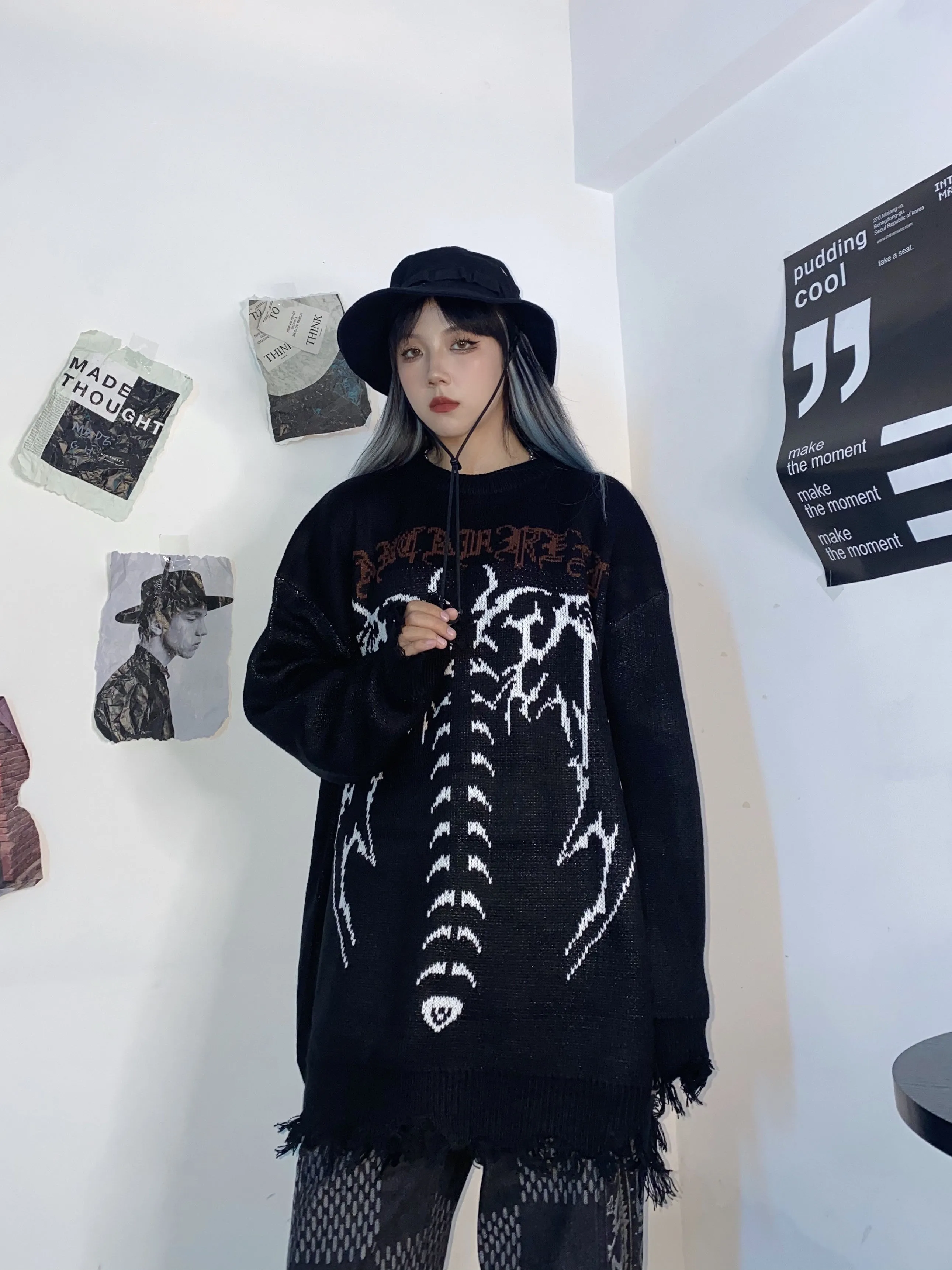 Hip Hop Streetwear Knitted Sweater Gothic Letter Bat Skeleton Print Pullover 2021 Men Autumn Harajuku Cotton Casual Sweater