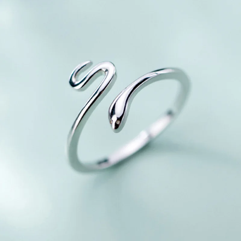 Lovely Snake Shape Open Adjustable Finger Ring for Women Simple Ring Fine Jewelry Girl Gift