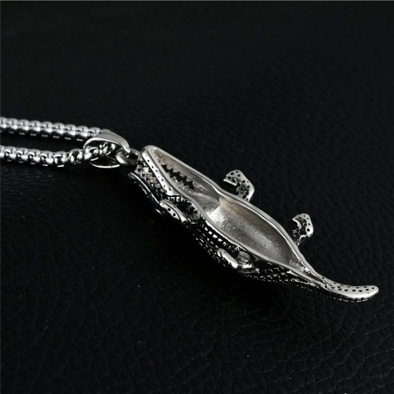 Stainless Steel Crocodile Pendant Necklace Chain Casting Animal Necklace For Men Collar Jewelry