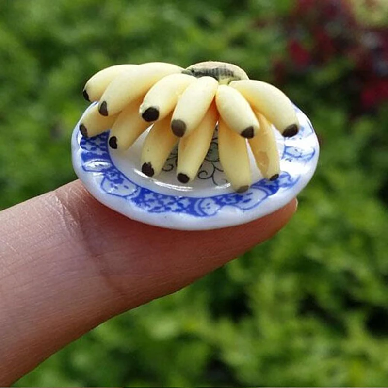 Mini Food Fruit Banana dla 1:12 domy dla lalek miniaturowa wiązka bananów do kuchni do jedzenia akcesoria owocowe Decor domek dla lalek miniatura