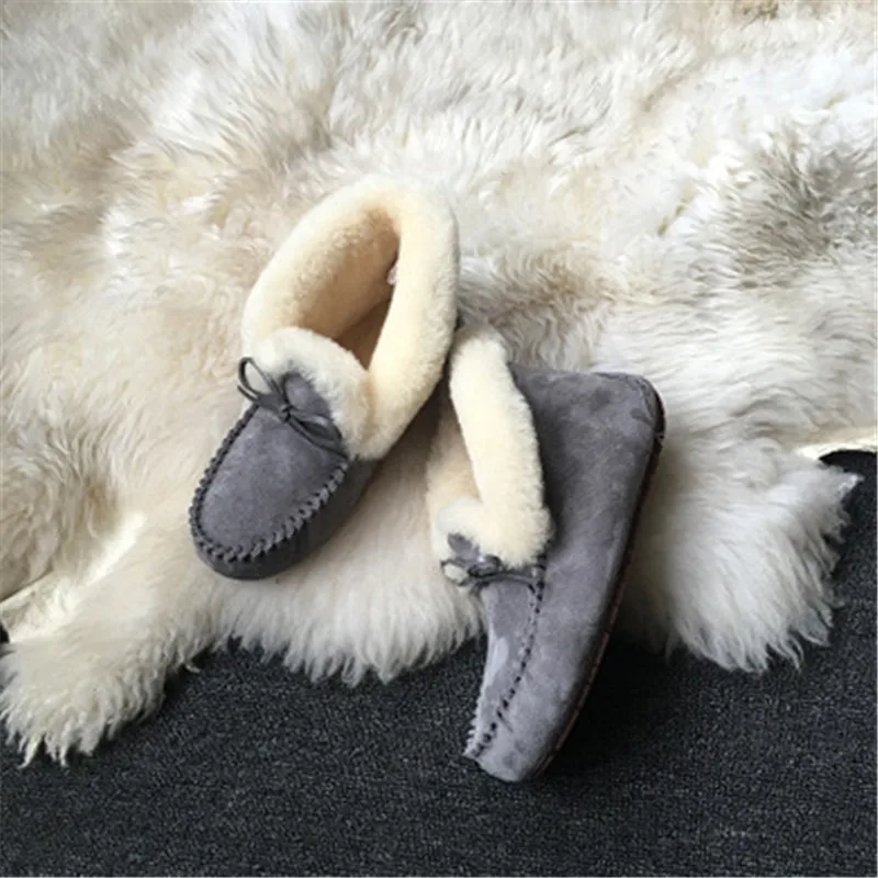 Top Moccasins Loafers Soft Genuine Leather Shoes Women 100% Natural Fur Shoes Leisure Flats Female Casual Footwear Snow Boots