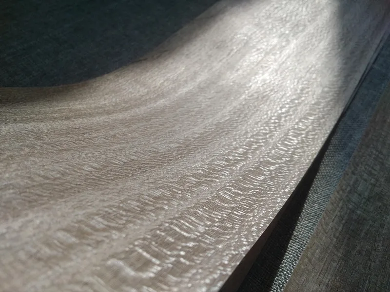 Custom Natural Veneer Genuine Lacewood Grey Platano Decorative Sliced Veneer for Furniture