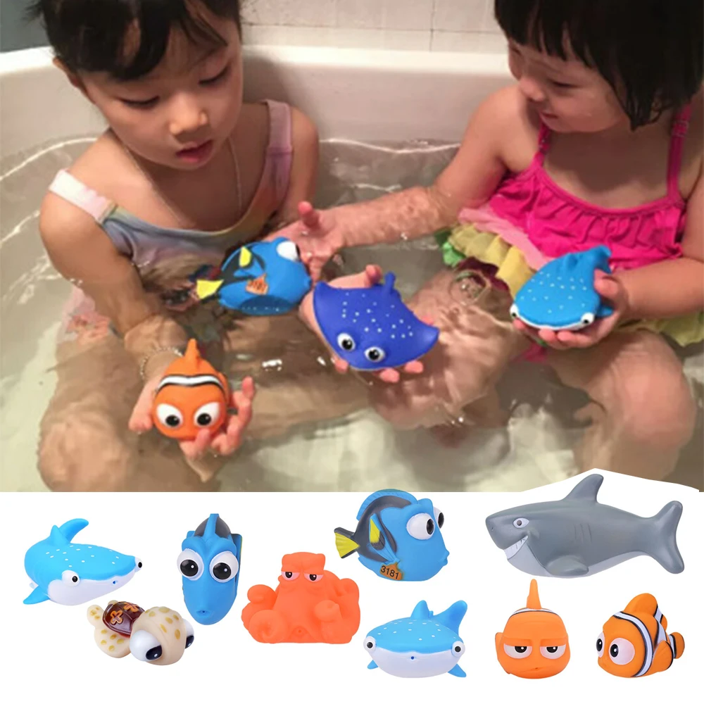 Crianças brinquedos de banho encontrando nemo dory flutuador spray água squeeze brinquedos de borracha macia banheiro jogar animais crianças chuveiro brinquedo palhaço