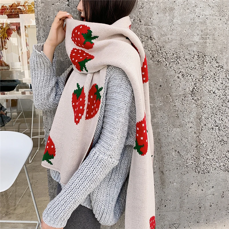 Scarve Wrap Women Winter Scarf Imitation Cashmere Strawberry Print Shawl Bandana Stoles Foulard Pareo Cachecol Feminino Inverno