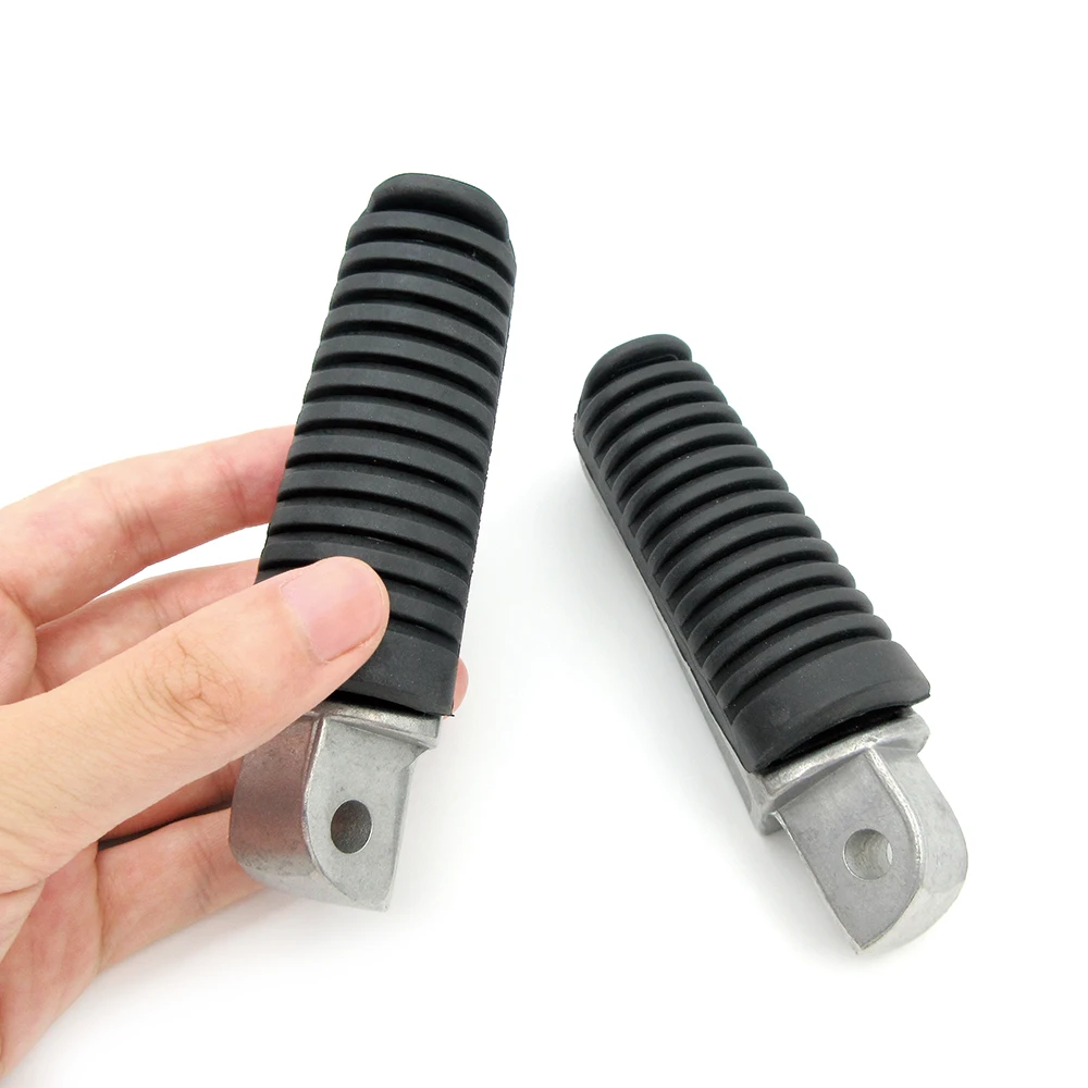 Motorcycle Rear Footrest Foot Pegs Aluminum Rubber For Yamaha FJR 1300 FZ400 FZ6R XJR400 XJR1200 XJR1300 XJ6 FZ6N 2004 2005 2006