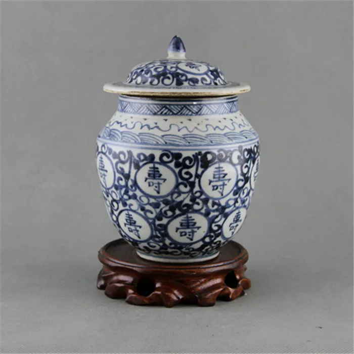 Ming Dynasty Hand-painted Traditional Quaint Blue And White Longevity Character Jar With Lid