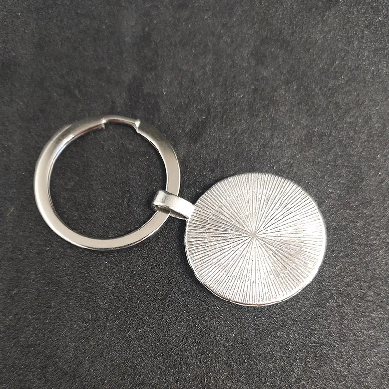 Imagen 3: BTWGL 2023 personalidad dardo objetivo llavero joyería colgante convexo llavero de cristal regalo de amigos