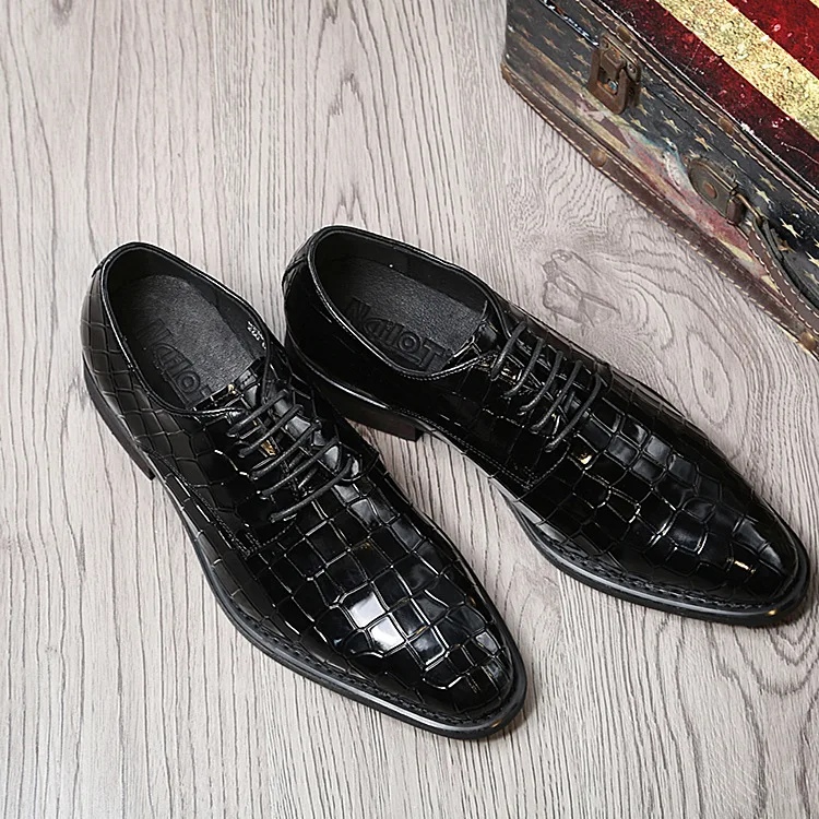 New British business leather shoes formal dress men's singles shoes crocodile pattern wedding banquet men's leather shoes