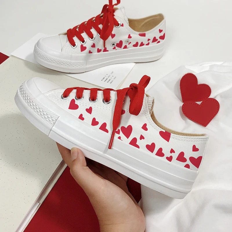 Amy and Michael Lovers Sneakers Sweet Heart Hand Painted Canvas Shoes Cute Girl Students Casual Espadrilles Woman Vulcanize Shoe