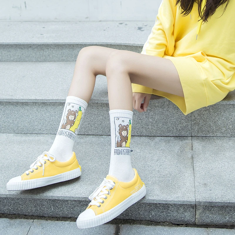 Socks Women Funny Cartoon Banana Socks Harajuku Cool Skateborad Sokken Art Fashion Cotton Hipster Happy Cute Socks Woman