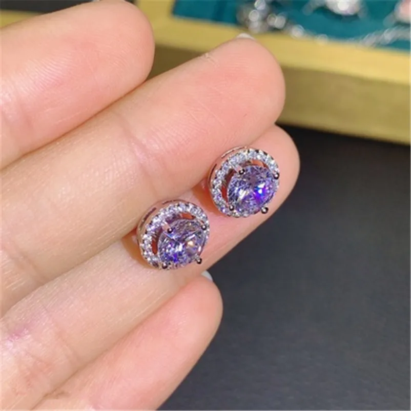 CC 925 Silver Needle Stud Earrings For Women White Cubic Zirconia Brincos Wedding Accessories Engagement Bridal Jewelry CCE032