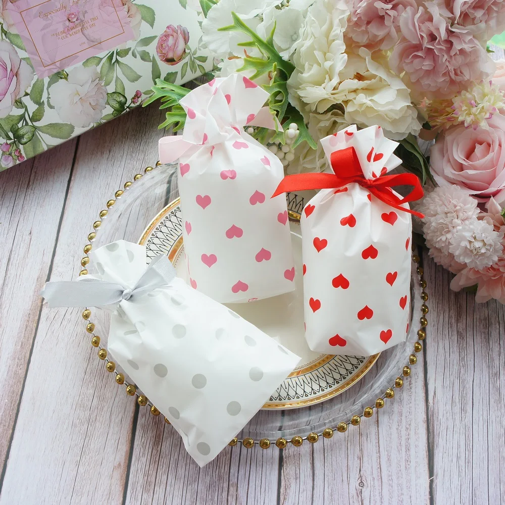 

12*17cm 50pcs Small Red Pink Heart Bag with Ribbon Cookie Snacks Gift Packaging Party Birthday Wedding Favor Decoration