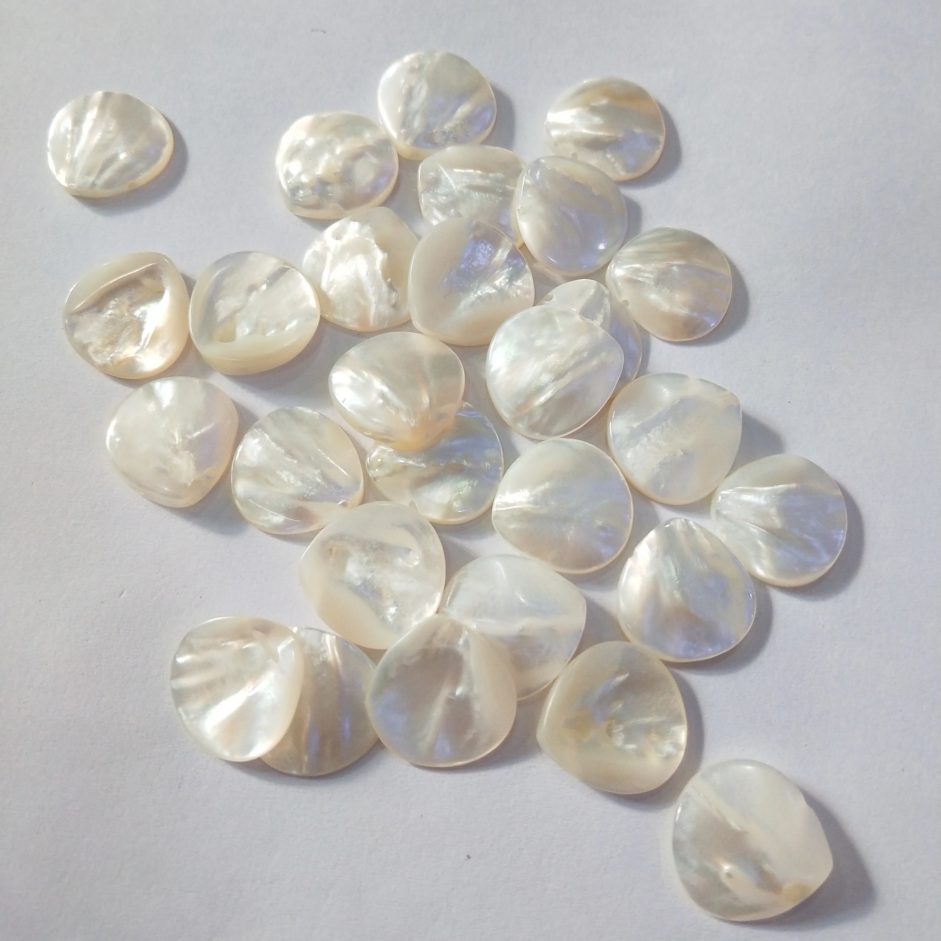Natural Mother of Pearl Shell Pendant Charms Irregular Seashells Pendants for Jewelry Making DIY Necklace Earring Accessories