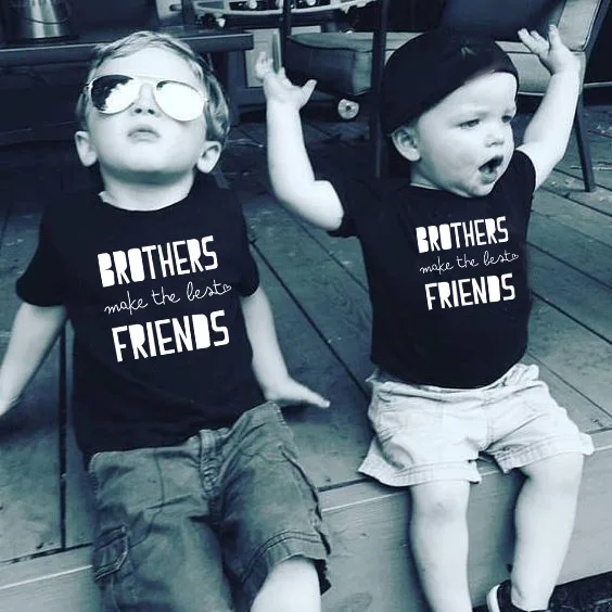 

1pcs Brothers Make The Best Friends Boys Brother Tshirt Family Matching Tee Children Fashion Cool Tps Tshirts Summer T-shirt