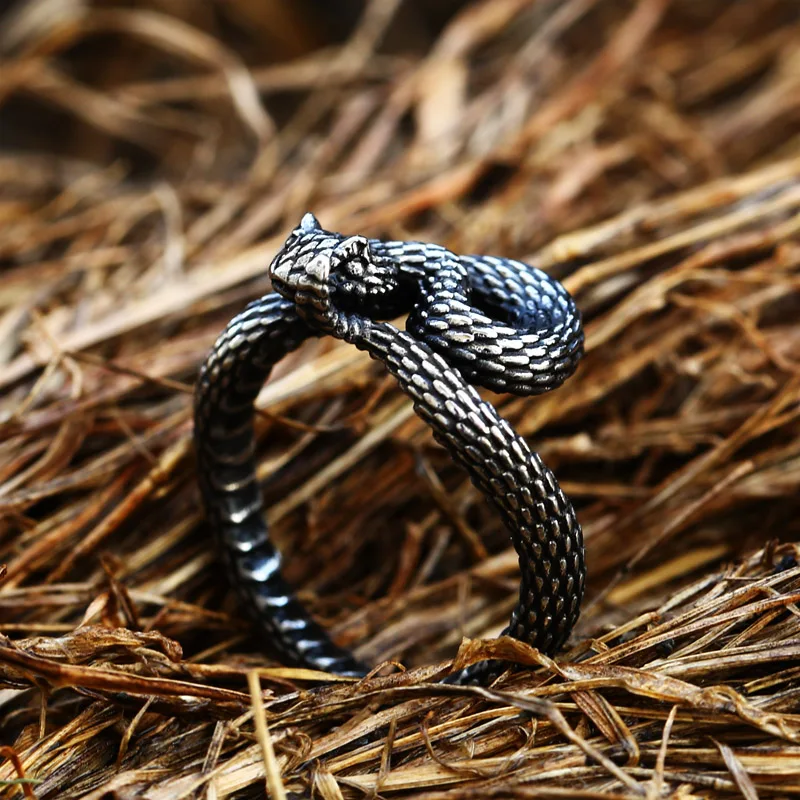 Beier 316L stainless steel Rattlesnake Classic Animal Cobra Men\'s Ring Punk High Quality Jewelry LLBR8-731R