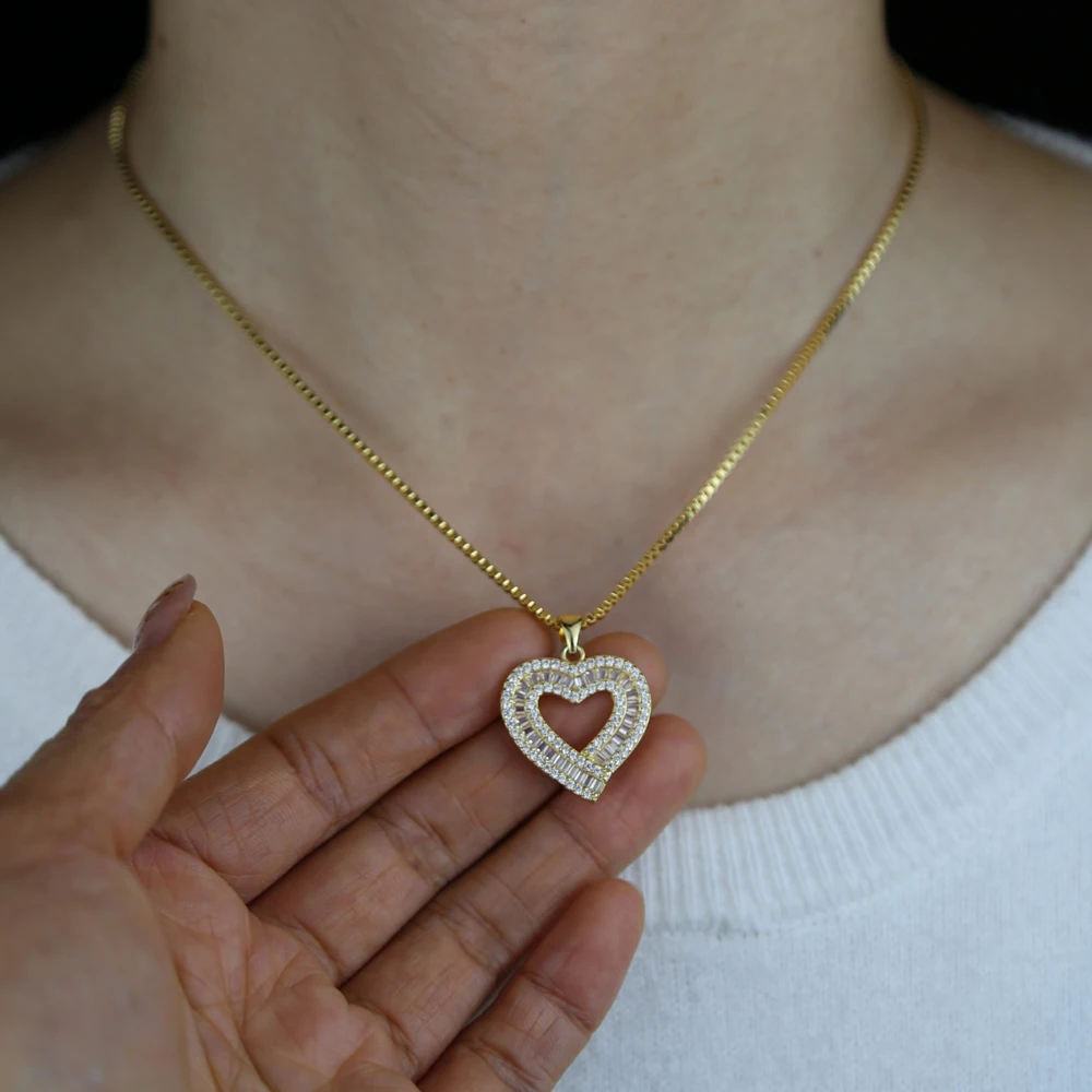 Gold Silver Color Full Paved CZ Heart Pendent Women Necklace Gorgeous Female Engagement Jewelry Necklaces Hot Selling box chain
