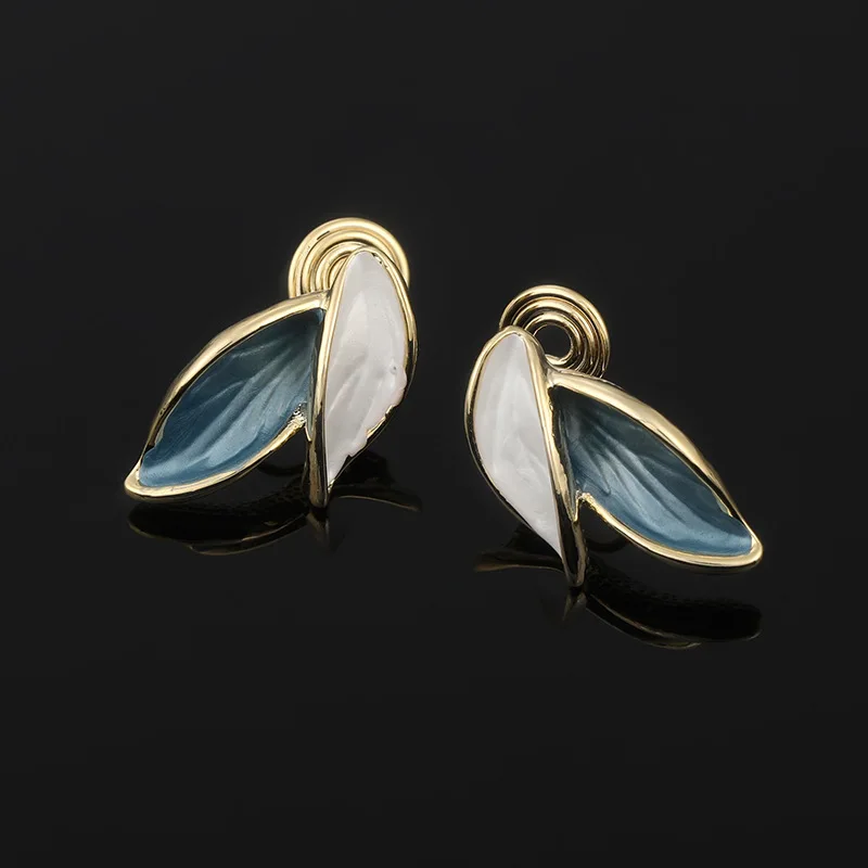 Simple Leaf Mosquito Coil Ear Clip New All-match Small And Non-pierced Earrings For Women Hot Sale