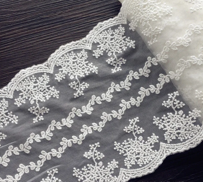 

16.5cm*5yards White embroidery Cotton lace trims for Clothes Soft flower lace trimmings and ribbons DIY craft sewing accessories