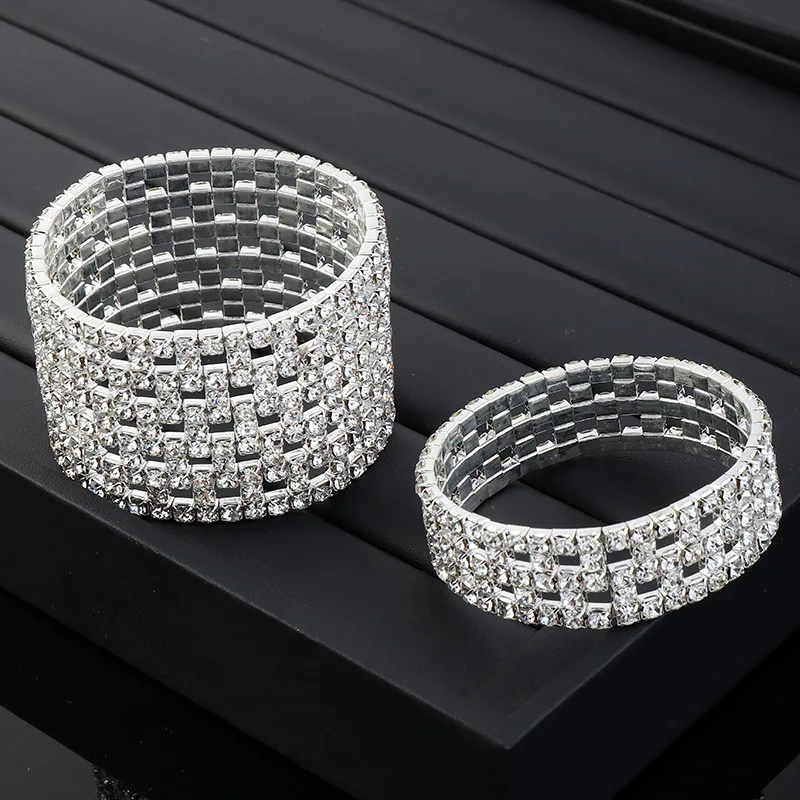 Luxury Crystal Rhinestone Stretch Bracelets For Women Pearl Elastic Wristband Girlsfriend Bangles Wedding Bridal Jewelry Gifts