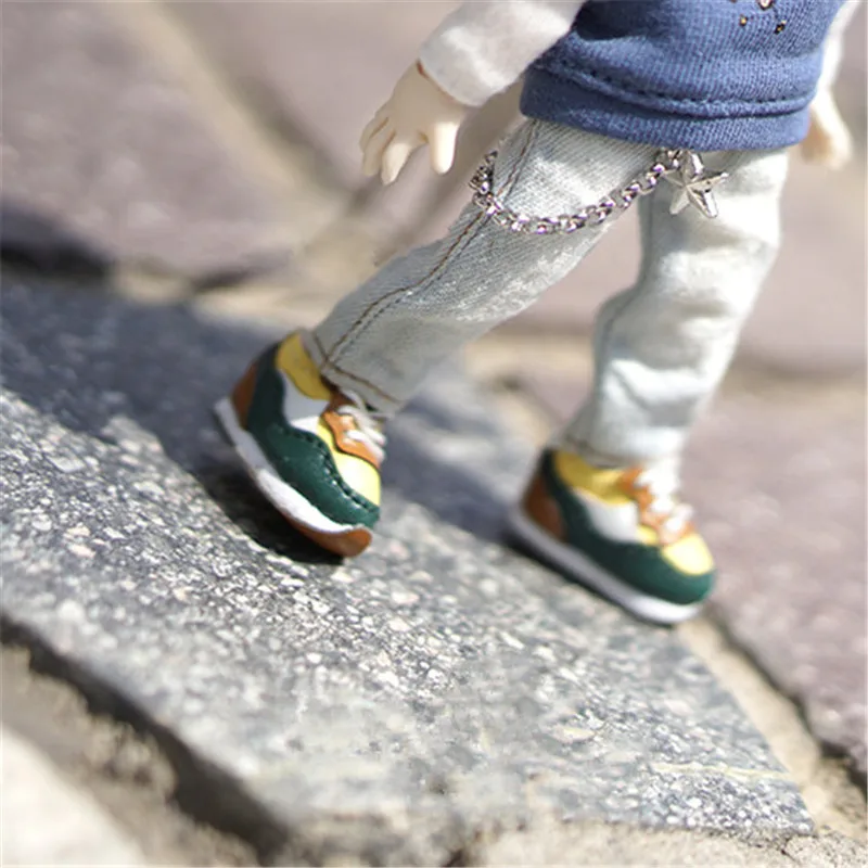 OB11 doll clothes are suitable for 1/12 size fashion new star pendant + personality versatile straight leg jeans blue and black