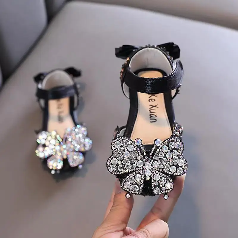 Neue Sommer Mädchen Sandalen Strass Bowknot Sandalen Kinder Weichen Boden Prinzessin Schuhe Kinder Flache Schuhe G553