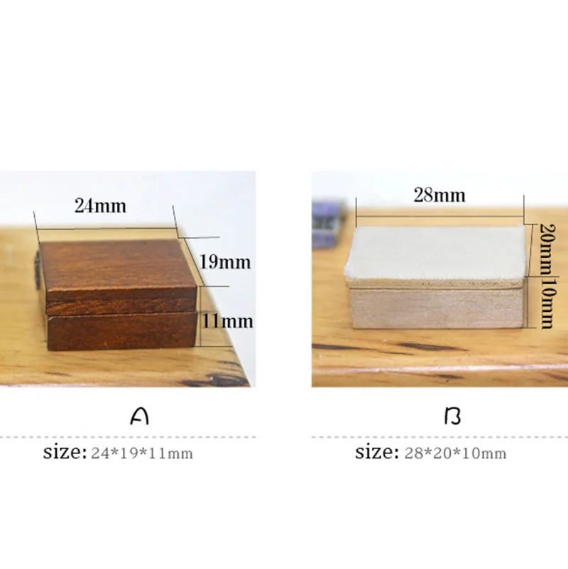 1/12 Dollhouse Miniature Accessories Mini Wooden Cigar Case Simulation Cigarette Case Model for Doll House Decoration