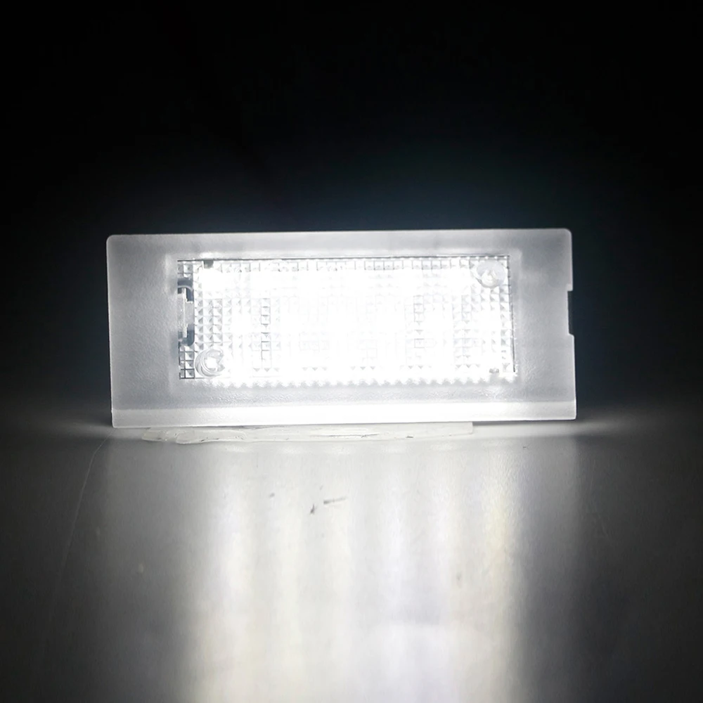 2Pcs For Land Rover Range Rover 2003 2004 2005 2006 2007 2008 2009 2010 2011 2012 LED License Plate Light Number Plate Lamp