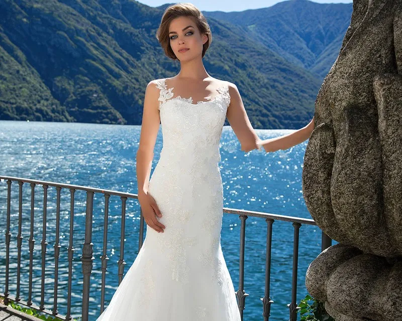 Robe De mariée sirène en dentelle, sans manches, avec traîne, effet d'illusion De boutons