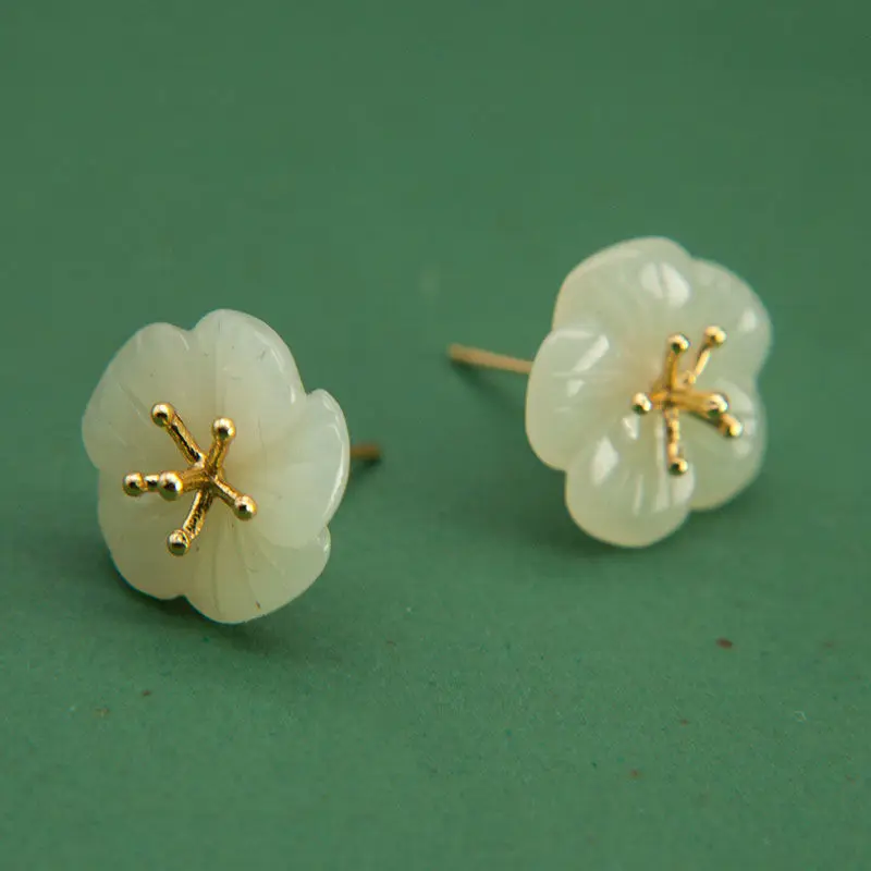 SNew silver Hetian white Chalcedony plum earrings small craftsmanship niche design fairy fresh and lovely women\'s brand jewelry