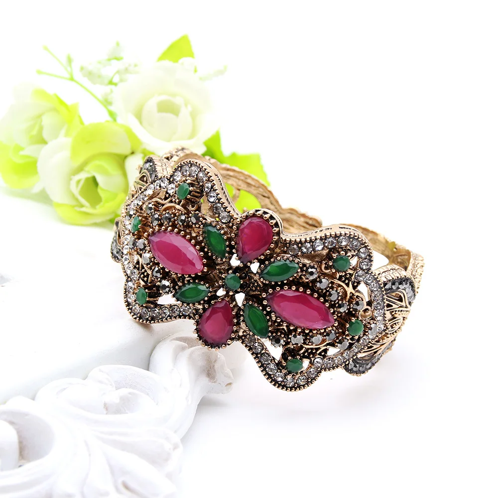 Sunspicems Antique Gold Color Turkish Women Bangle Vintage Wedding Cuff Bracelet Full Rhinestone Symmetrical Pattern Arab Bijoux