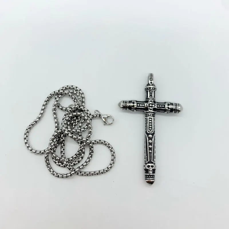 Outdoor EDC Stainless Steel Cross Necklace Portable Tools Self defense Punk Locomotive Male Personal Safety Protective Tools