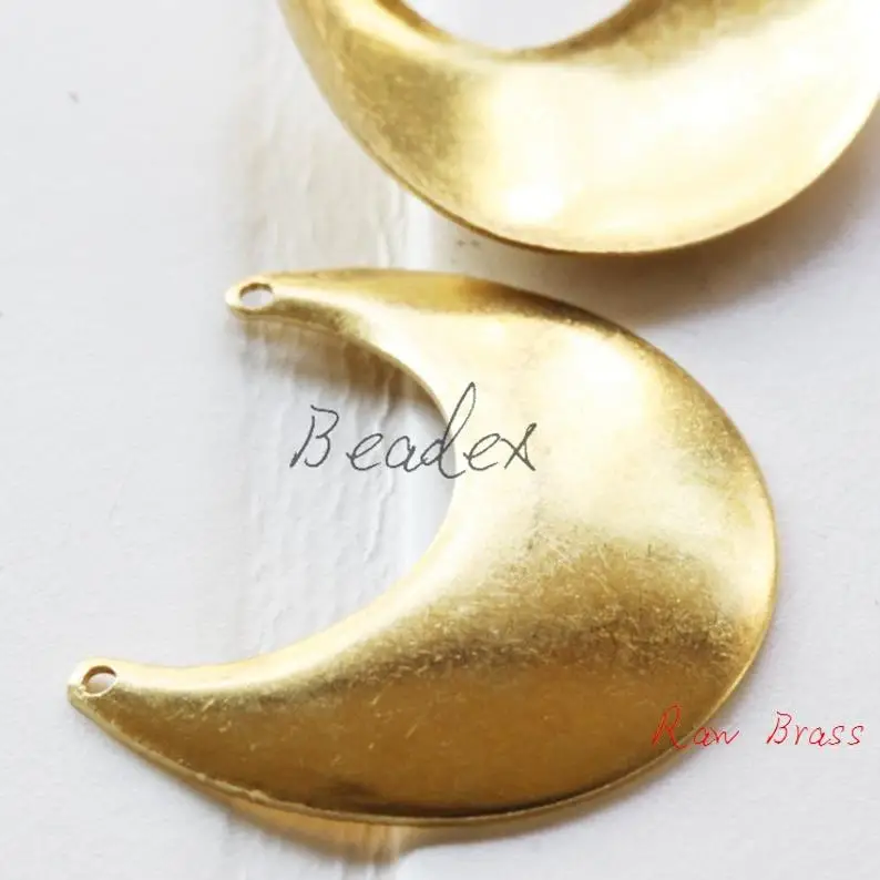 Solid Brass Moon Link - Crescent 25.5x23mm (1974C)