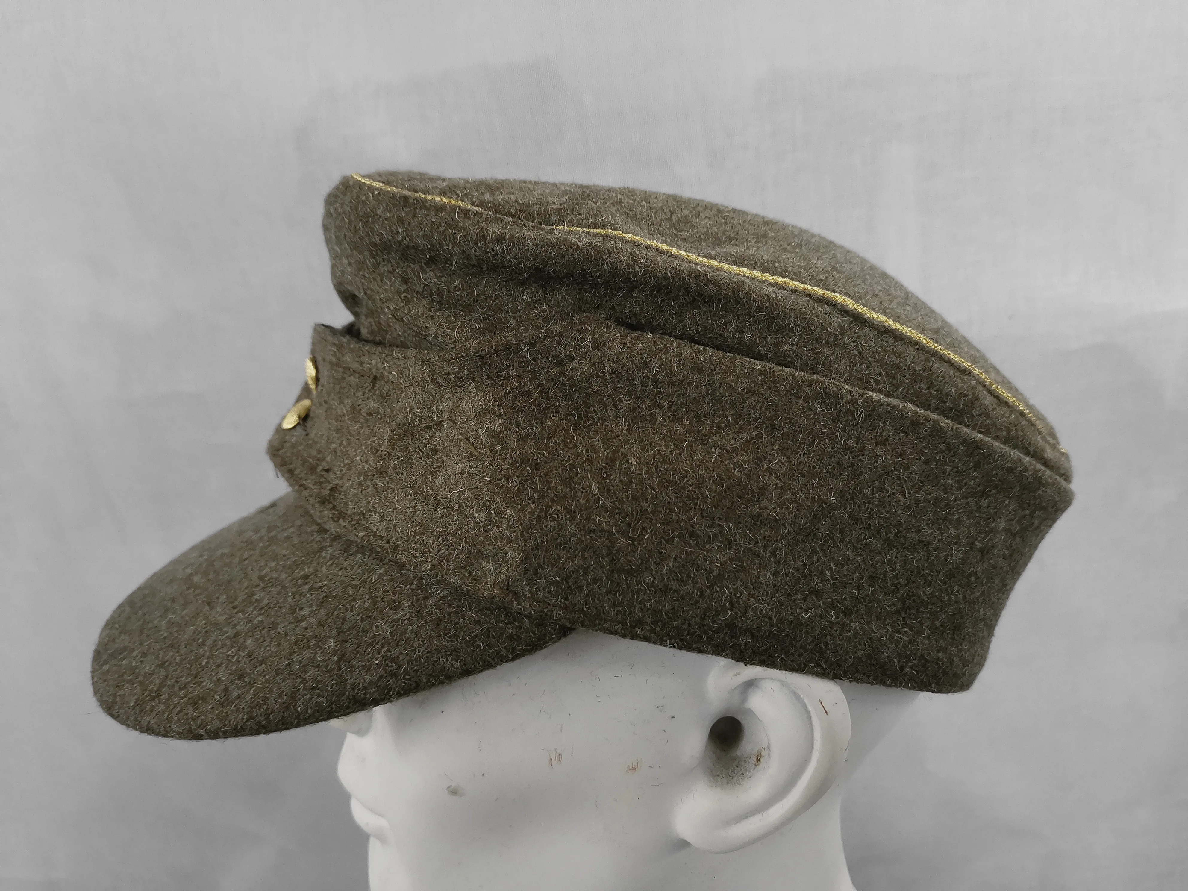 WW2 E.M.D   .M43 Officer hat ,Wool Germany  Brown