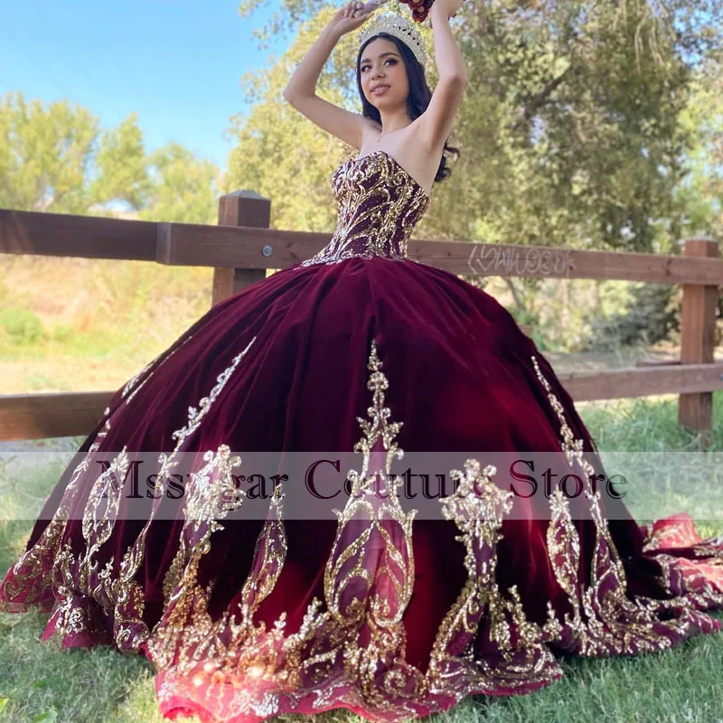 Strapless Quinceanera Dresses Ball Gown Appliques Celebrity Dress Vestidos De Fiesta 15 Años 2022