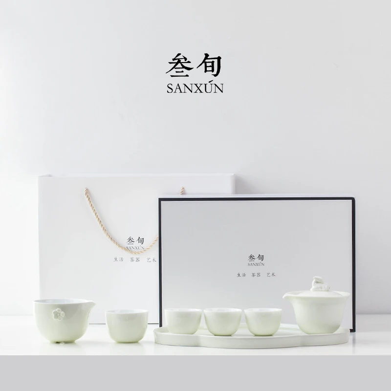 

White Tea Set Aesthetic Charms Ceramic Portable Teapot and Cup Set Tea Ceremony Gift Box Tetera Porcelana Teaware Sets BG50TS