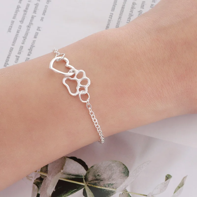 Hollow Pet Paw Footprint Bracelets Cute Animal Cat Dog Love Heart Charm Bracelet for Women pulseras