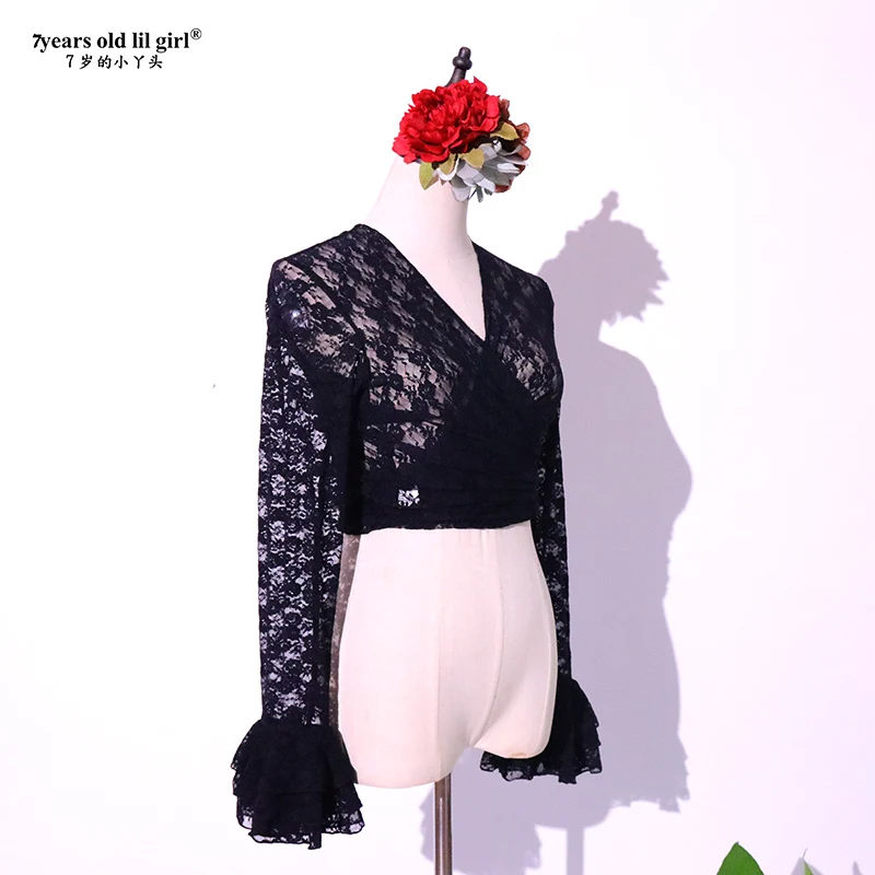 女性用フラメンコレーストップ、ラップタイシャツ、シャーリングスタイルスリーブ、euu16