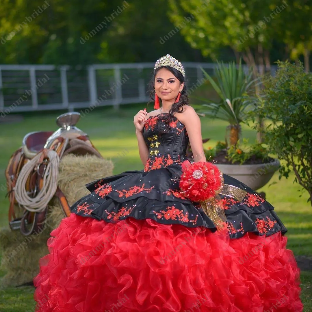 Robe De bal en Satin rouge et noir, brodée, à volants, sans bretelles, bon marché