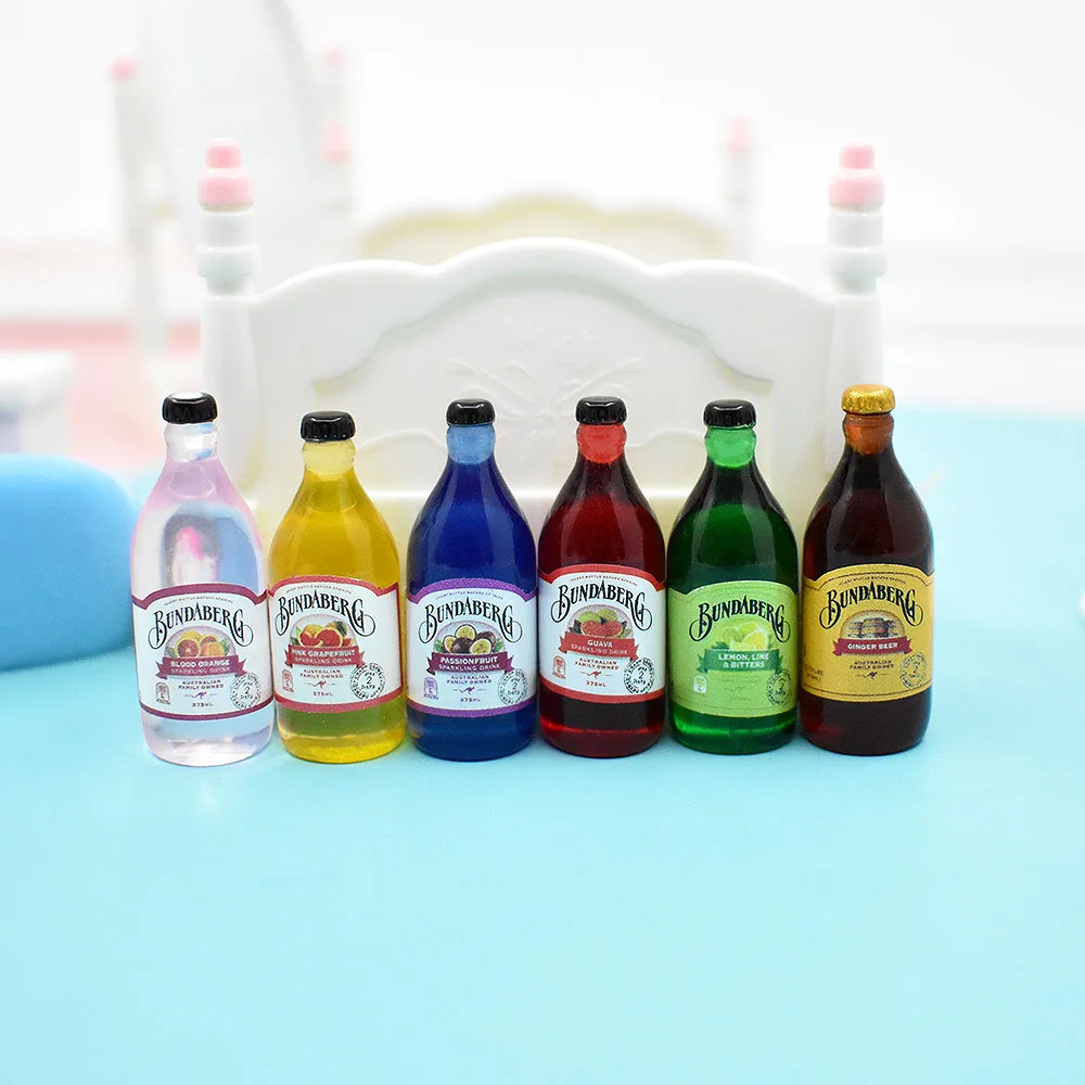 5 pcs 1/6 Mini Water Bottle Resin Juice Beer Bottle for Doll House Miniature Kids Gift Toys Home Decoration Accessories