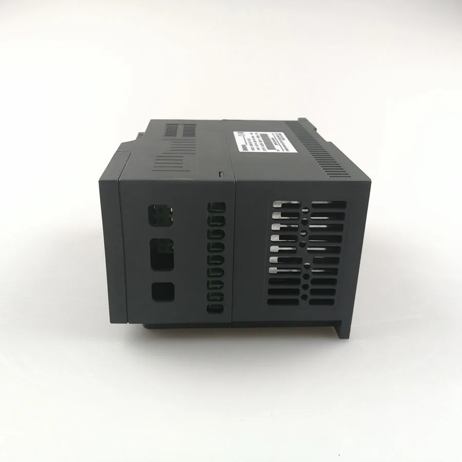 SD90-2S-1.5G 220V 1.5kw singolo in tre fuori velocità regolabile del convertitore di frequenza dell'uscita di fase dell'invertitore VFD 3