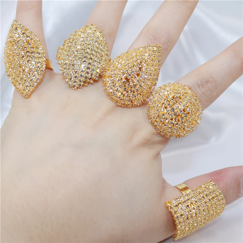 New Arrival High Quality Crystal Ring Golden Unique Geometric Ring Crystal 1PC Bling Rhinestone Ring Bridal Wedding Jewelry