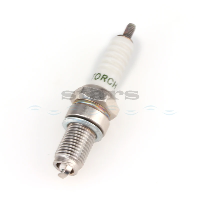 Motorcycle spark Plug D8TC for DR8EA D8EA DR8EIX DR8EGP DPR8EA-9 DPR8EIX-9 IX24 X24ESR-U HG22 X24ESZU9 R6G A6GC for honda yamaha