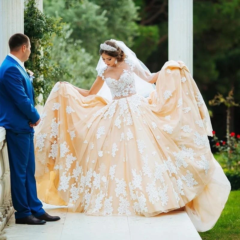 Vestido de novia de encaje con espalda abierta, traje Sexy de boda, con apliques de encaje, color champán, romántico